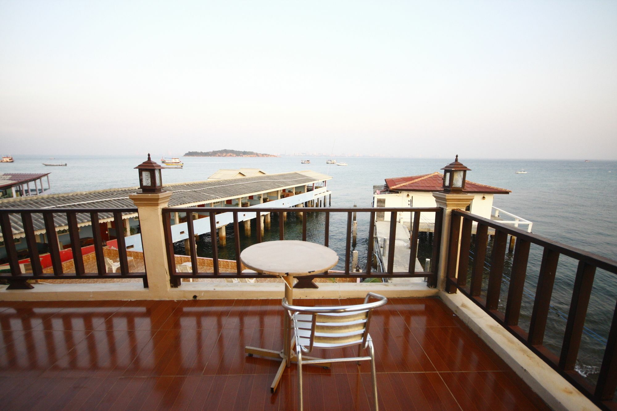 Koh Larn Sea Side Resort Eksteriør bilde